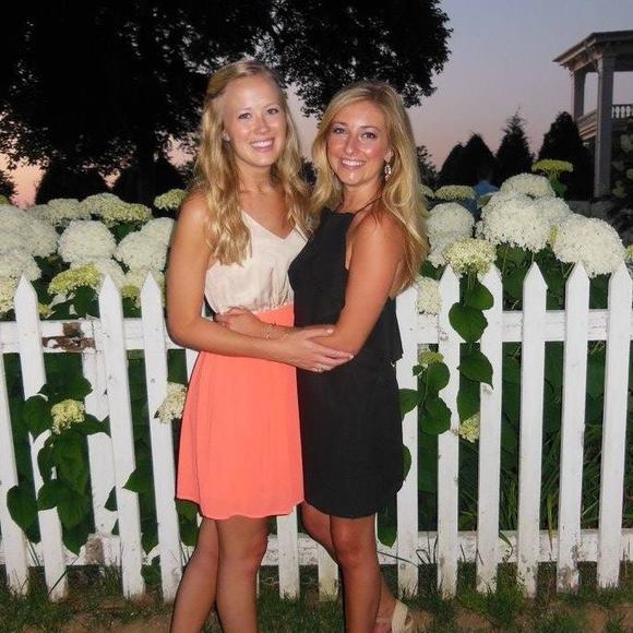 Meet your Posher, Laurel - Picture 1 of 1